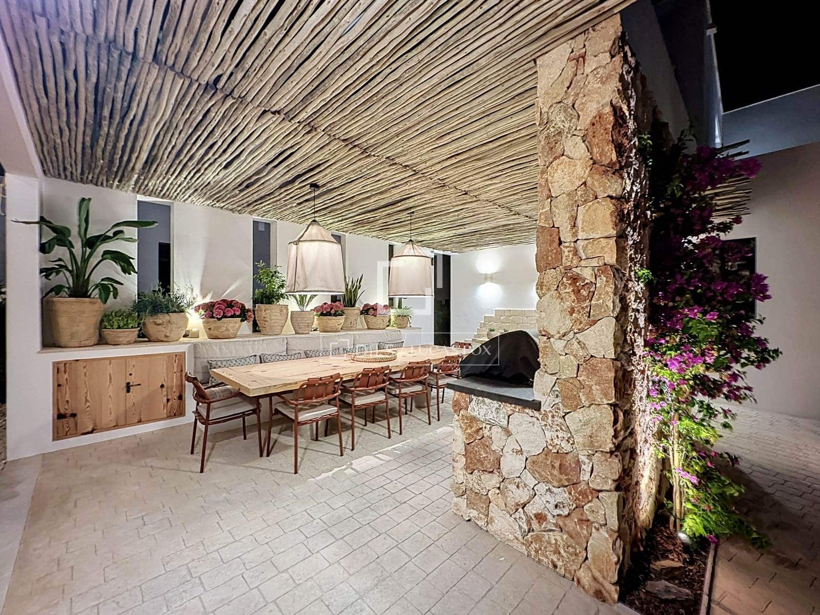 4 camera da letto Villa da affittare in Ciutadella de Menorca con piscina garage - 35.000 € (Rif: 9974369)