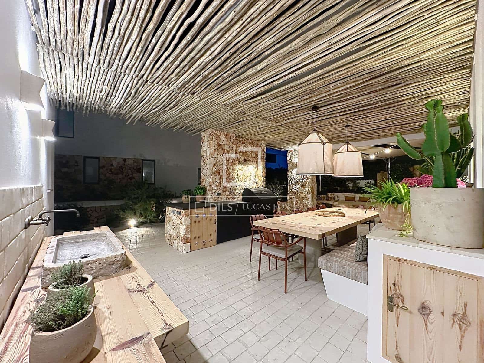 4 camera da letto Villa da affittare in Ciutadella de Menorca con piscina garage - 35.000 € (Rif: 9974369)