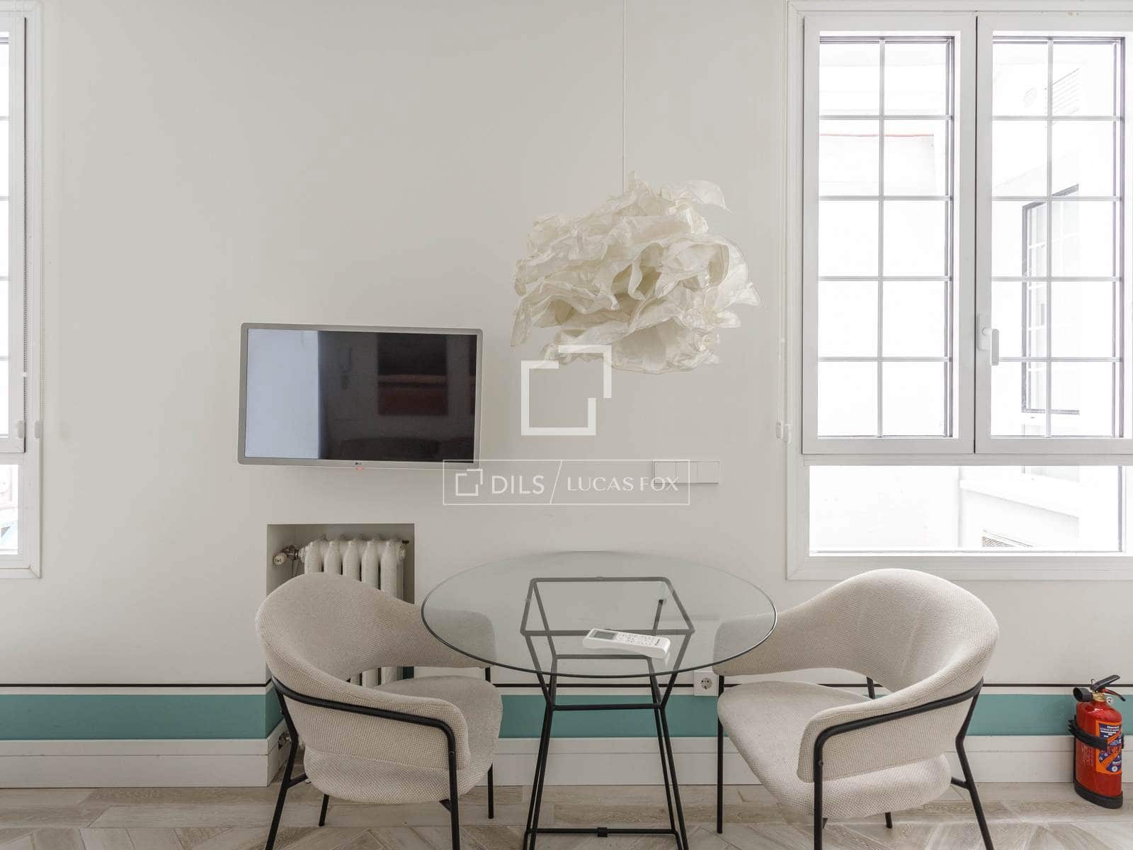 1 slaapkamer Appartement te huur in Madrid stad - € 1.350 (Ref: 9975805)