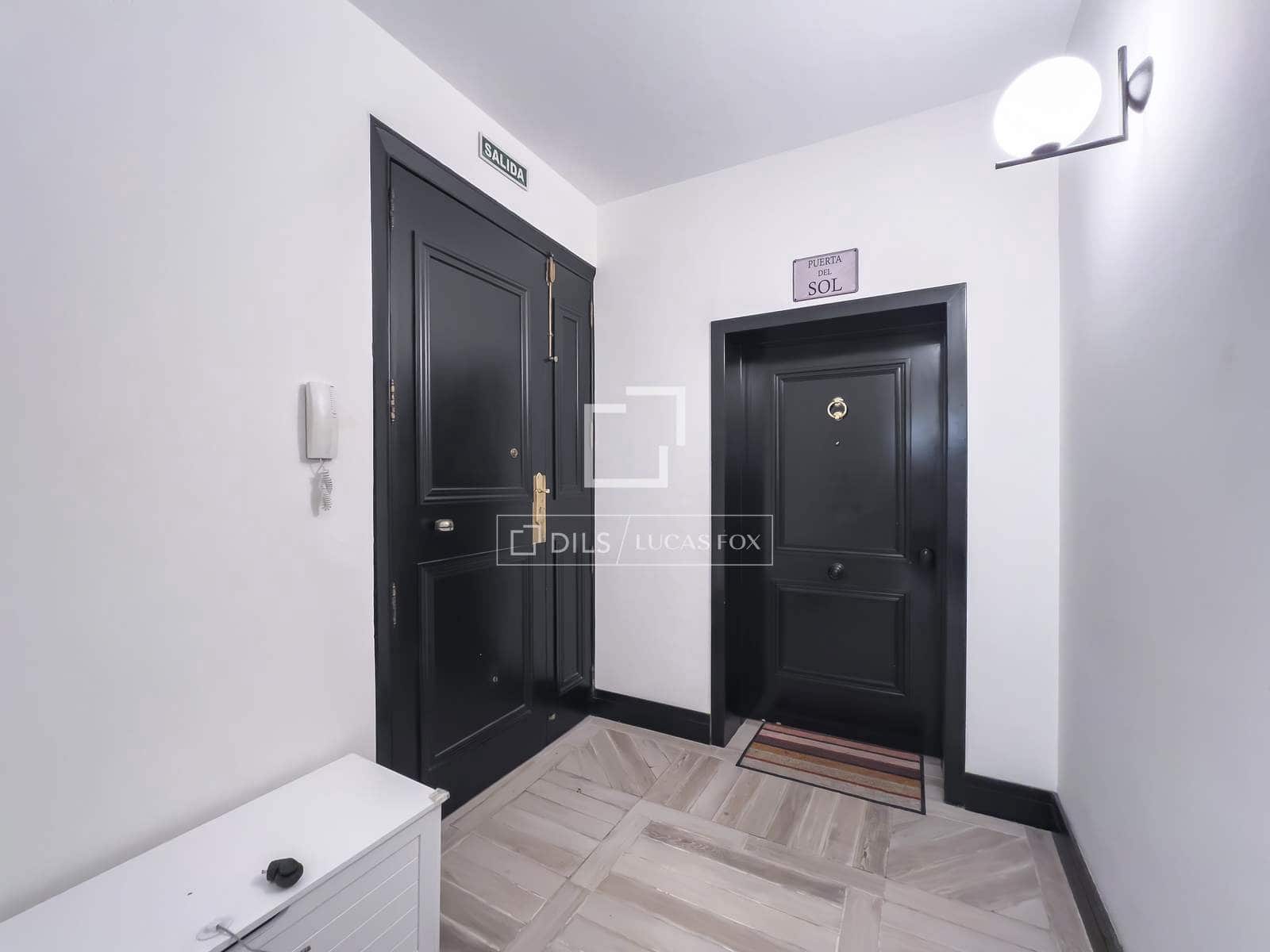 1 slaapkamer Appartement te huur in Madrid stad - € 1.350 (Ref: 9975805)