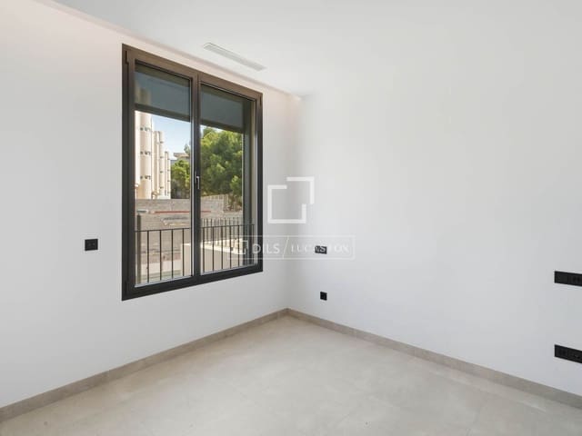 2 bedroom Apartment for sale in Palma de Mallorca with pool garage - € 785,000 (Ref: 9975902)