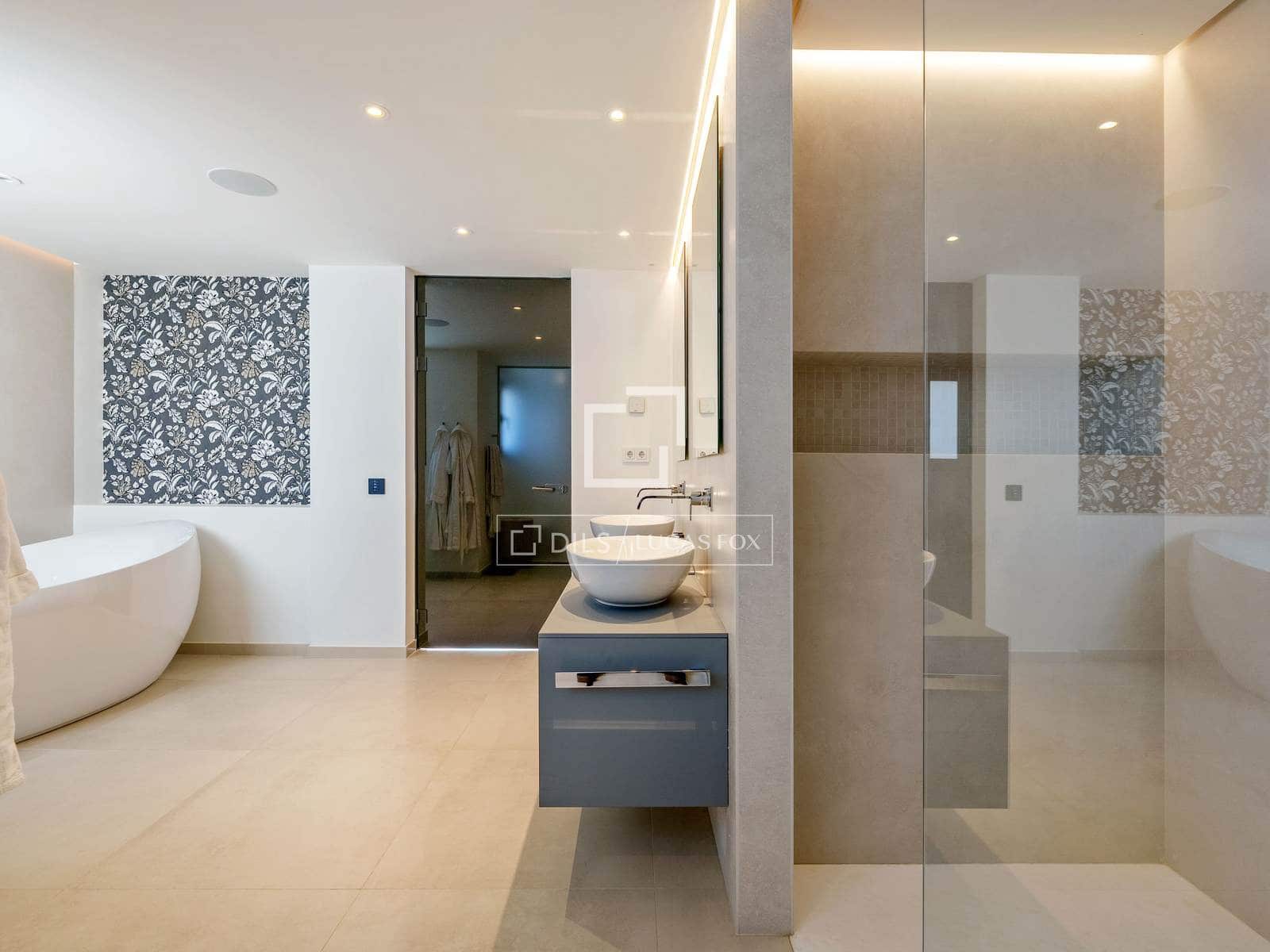 3 soverom Penthouse til salgs i Marbella med svømmebasseng garasje - € 2 895 000 (Ref: 9975903)