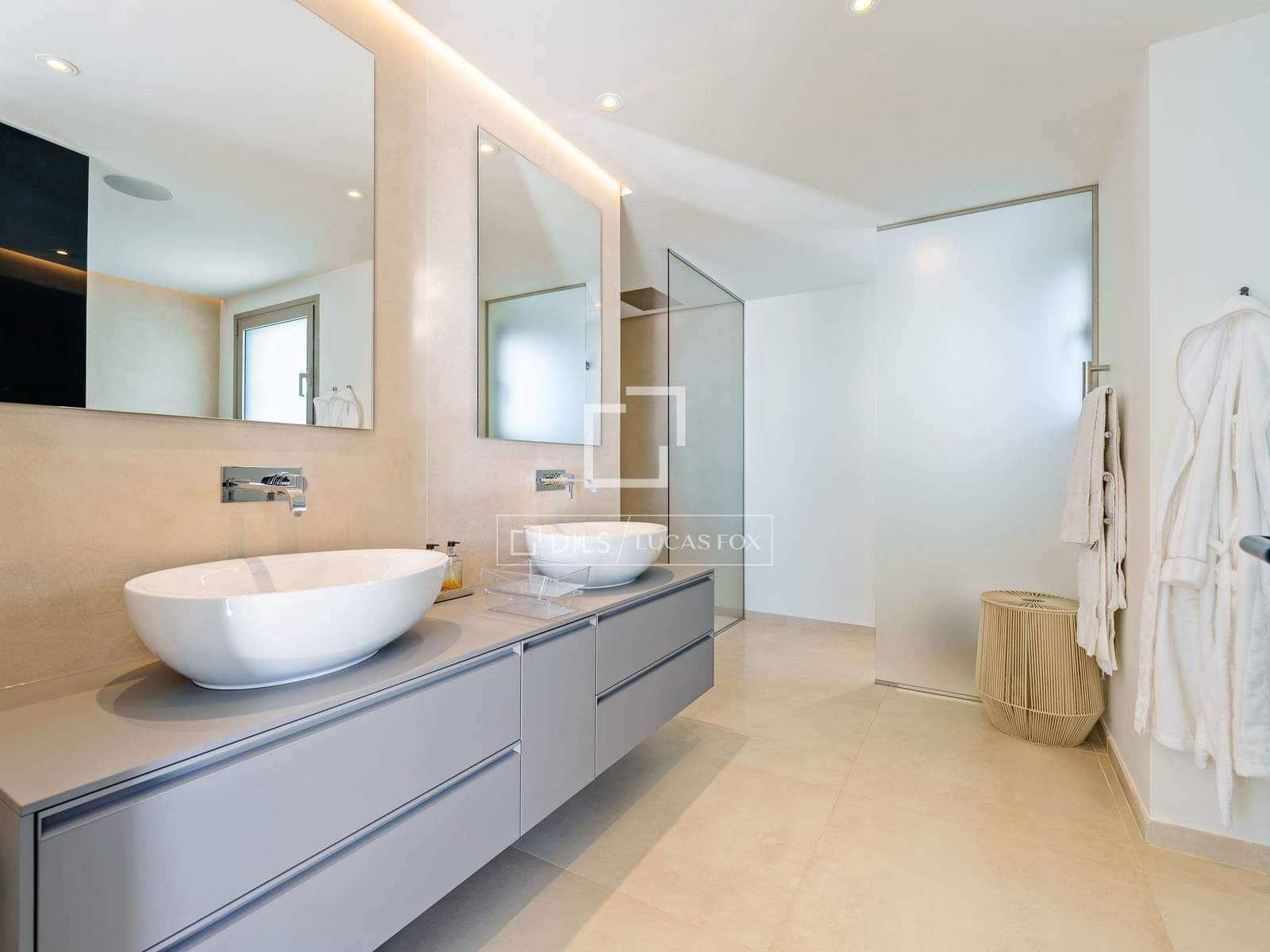 3 soverom Penthouse til salgs i Marbella med svømmebasseng garasje - € 2 895 000 (Ref: 9975903)