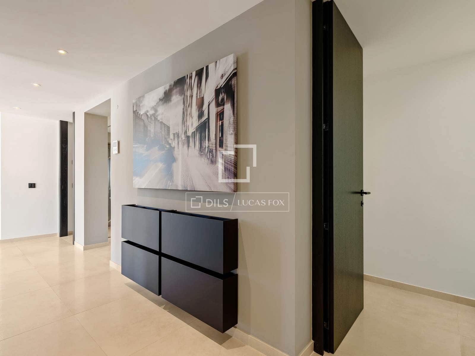 3 soverom Penthouse til salgs i Marbella med svømmebasseng garasje - € 2 895 000 (Ref: 9975903)