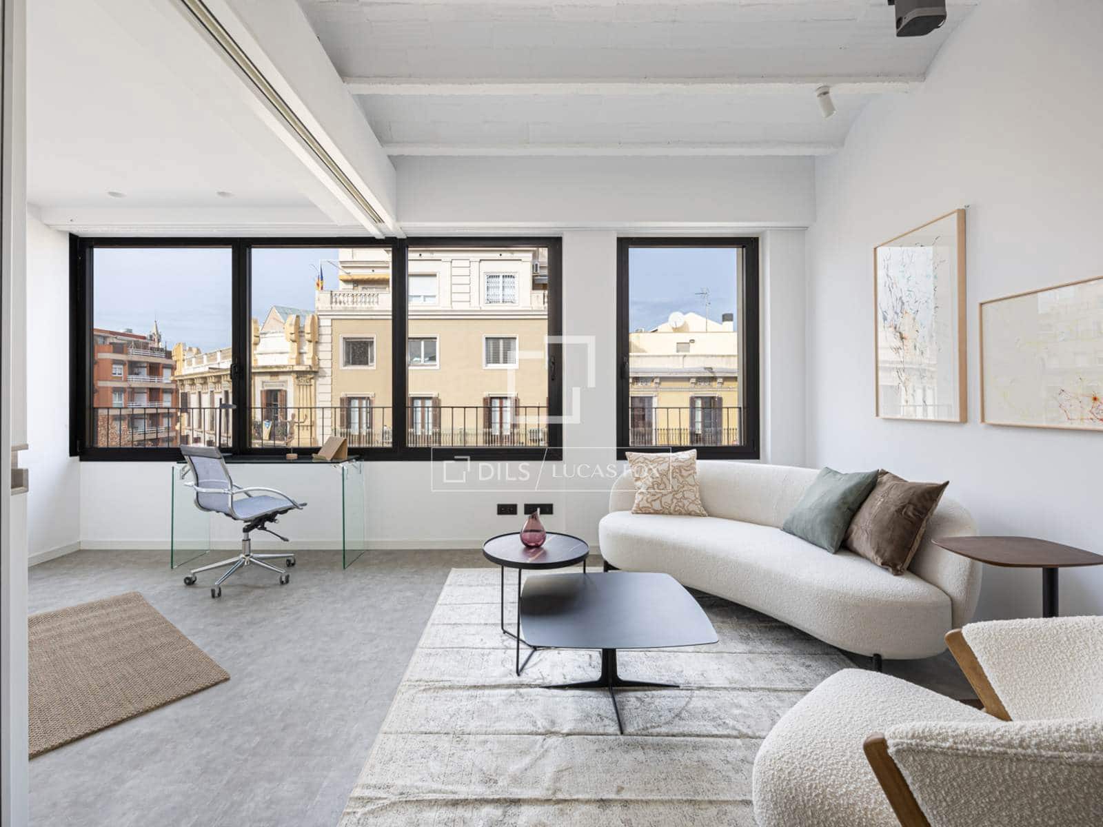2 soveværelse Penthouse til salg i Barcelona by - € 925.000 (Ref: 9975908)