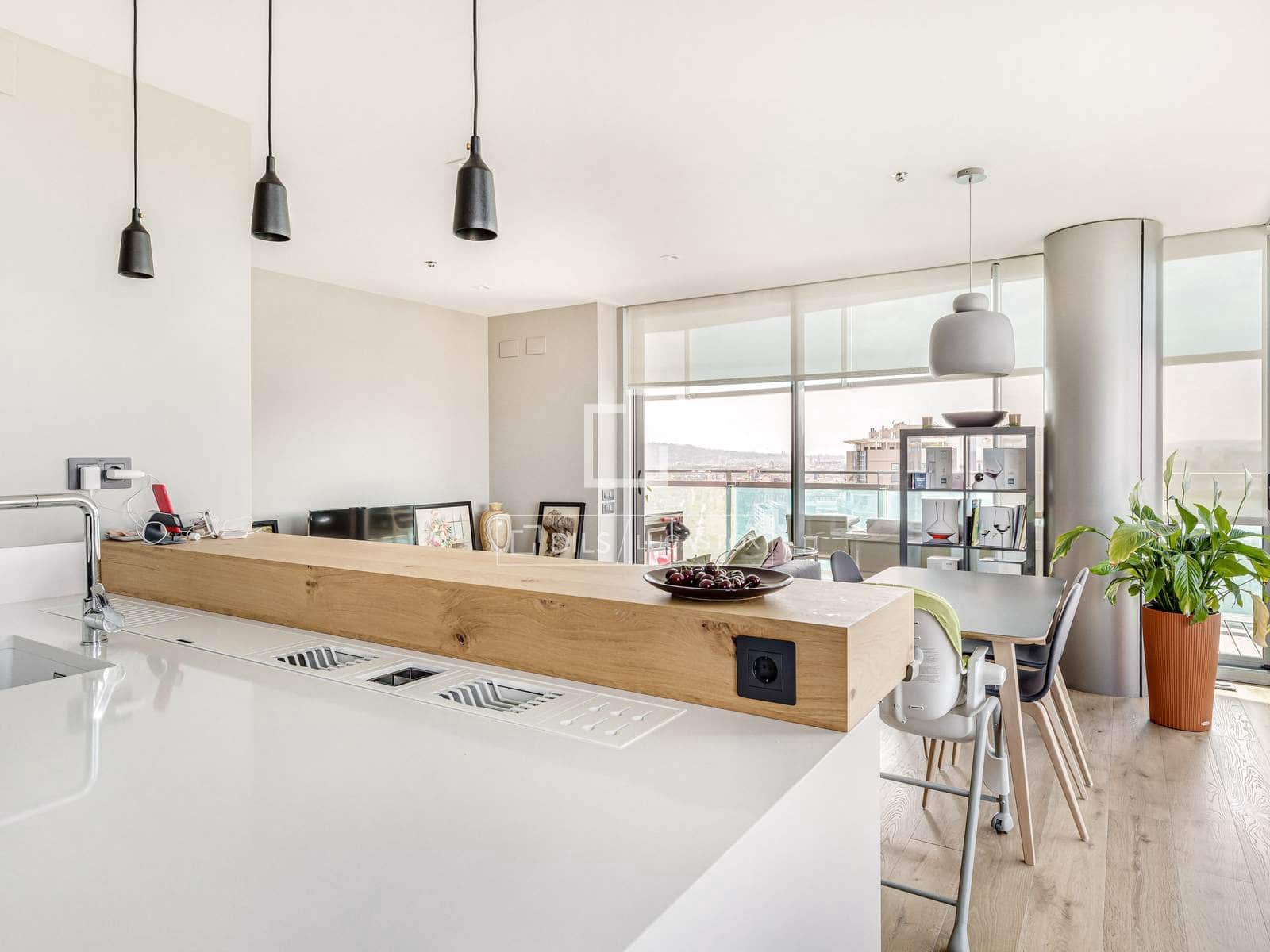3 bedroom Apartment for sale in Barcelona city with pool garage - € 1,525,000 (Ref: 9975913)