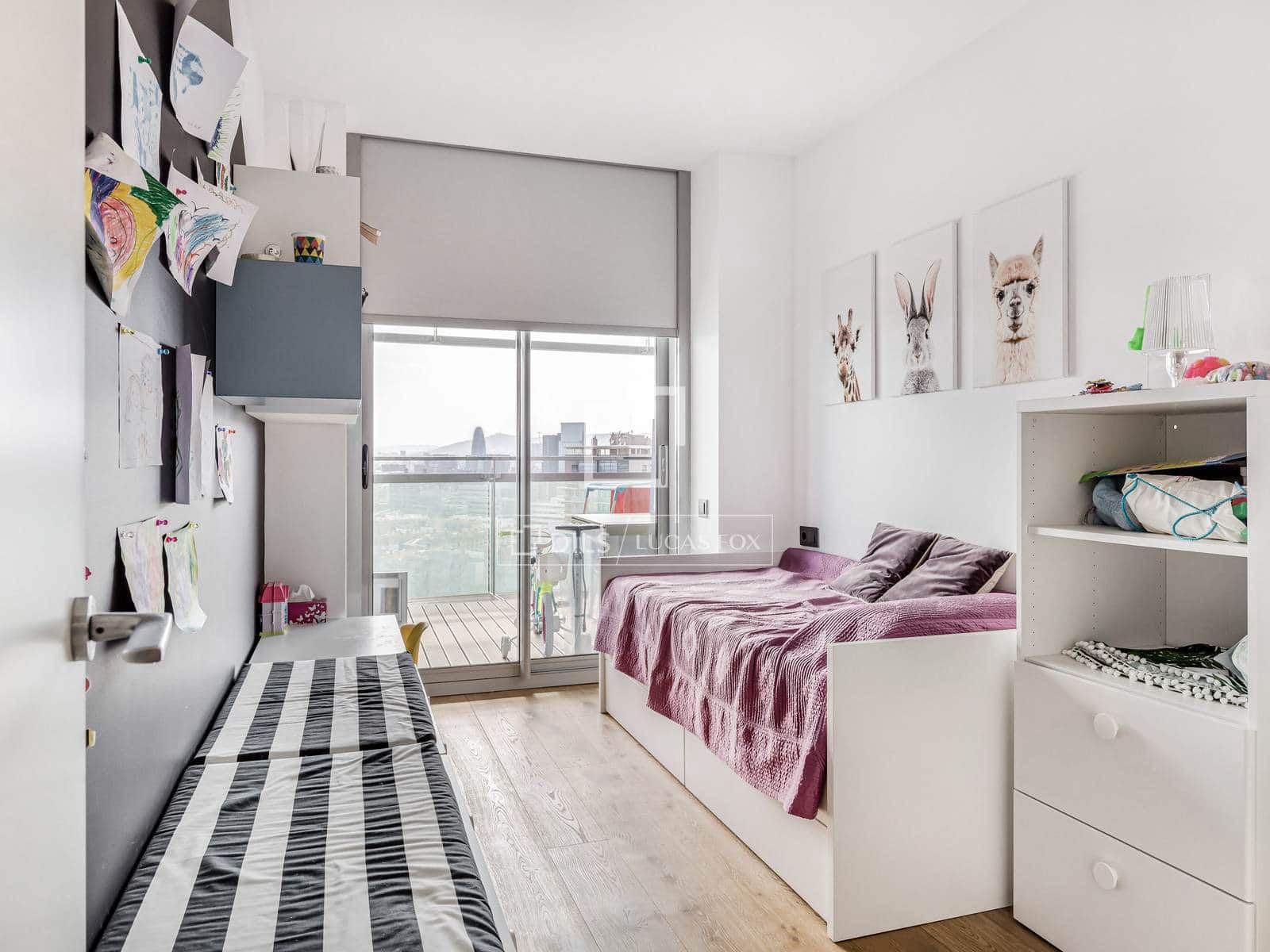 3 bedroom Apartment for sale in Barcelona city with pool garage - € 1,525,000 (Ref: 9975913)