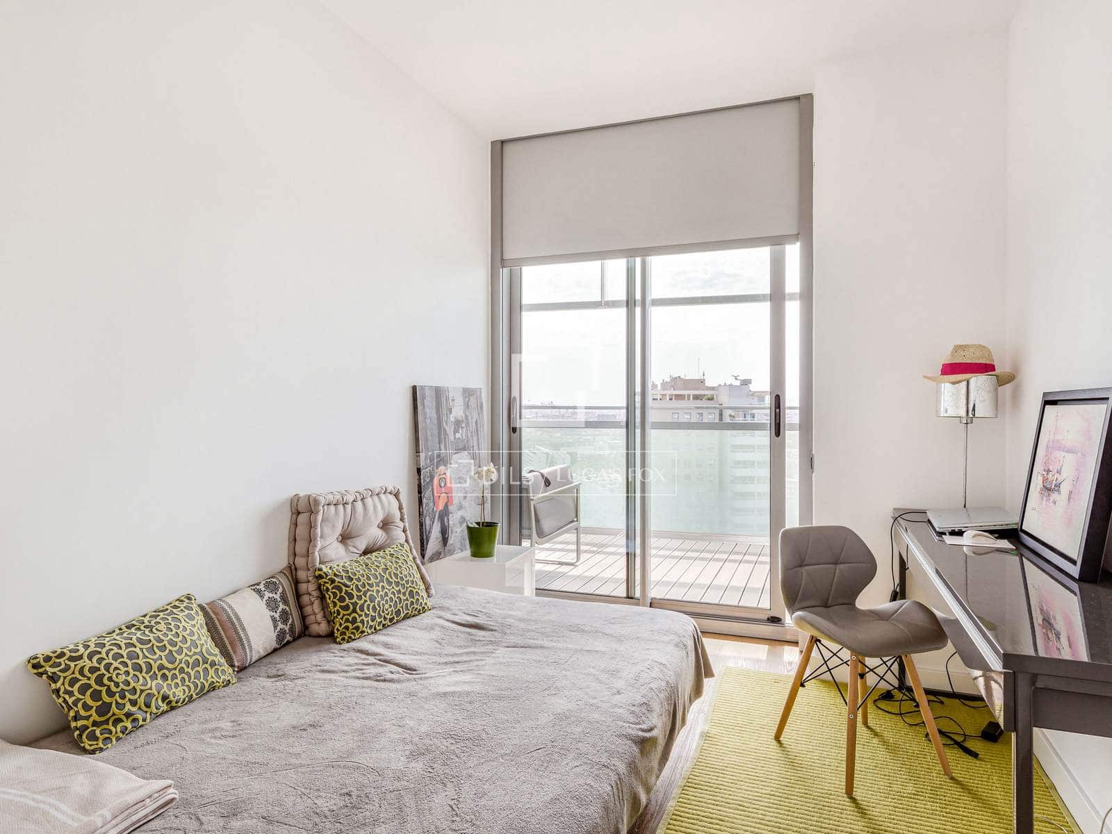 3 bedroom Apartment for sale in Barcelona city with pool garage - € 1,525,000 (Ref: 9975913)