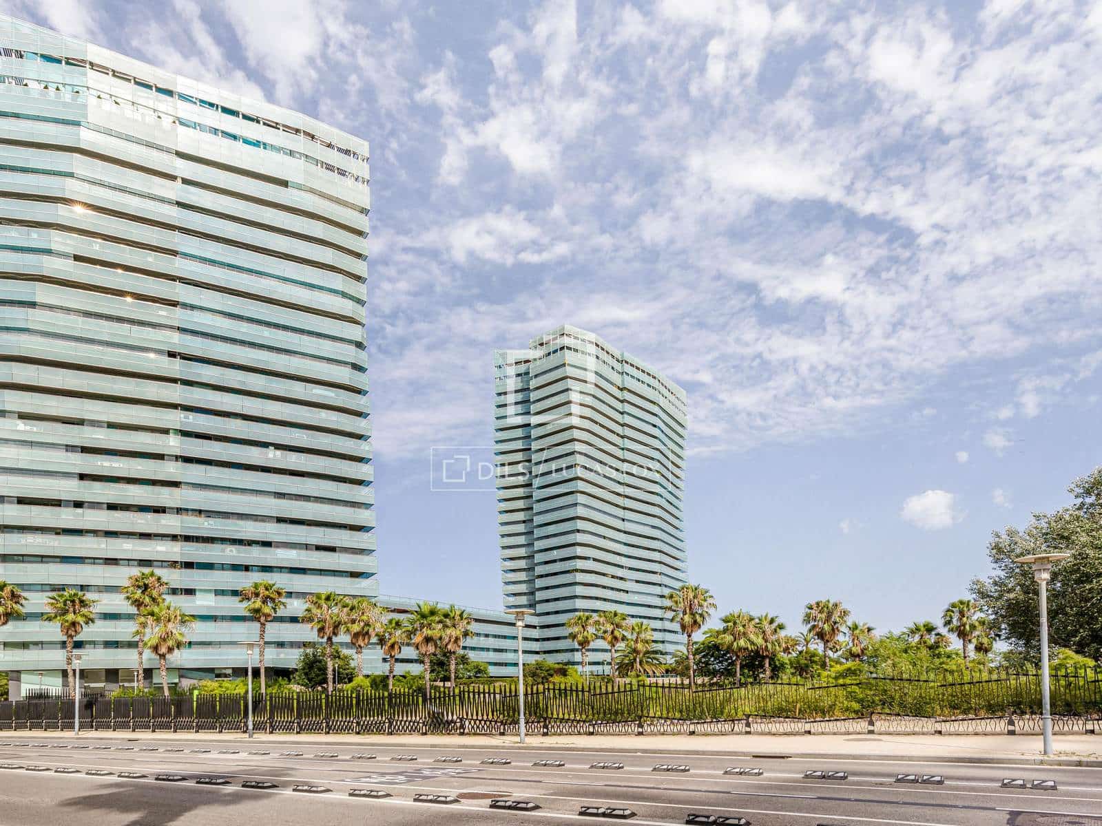 3 bedroom Apartment for sale in Barcelona city with pool garage - € 1,525,000 (Ref: 9975913)