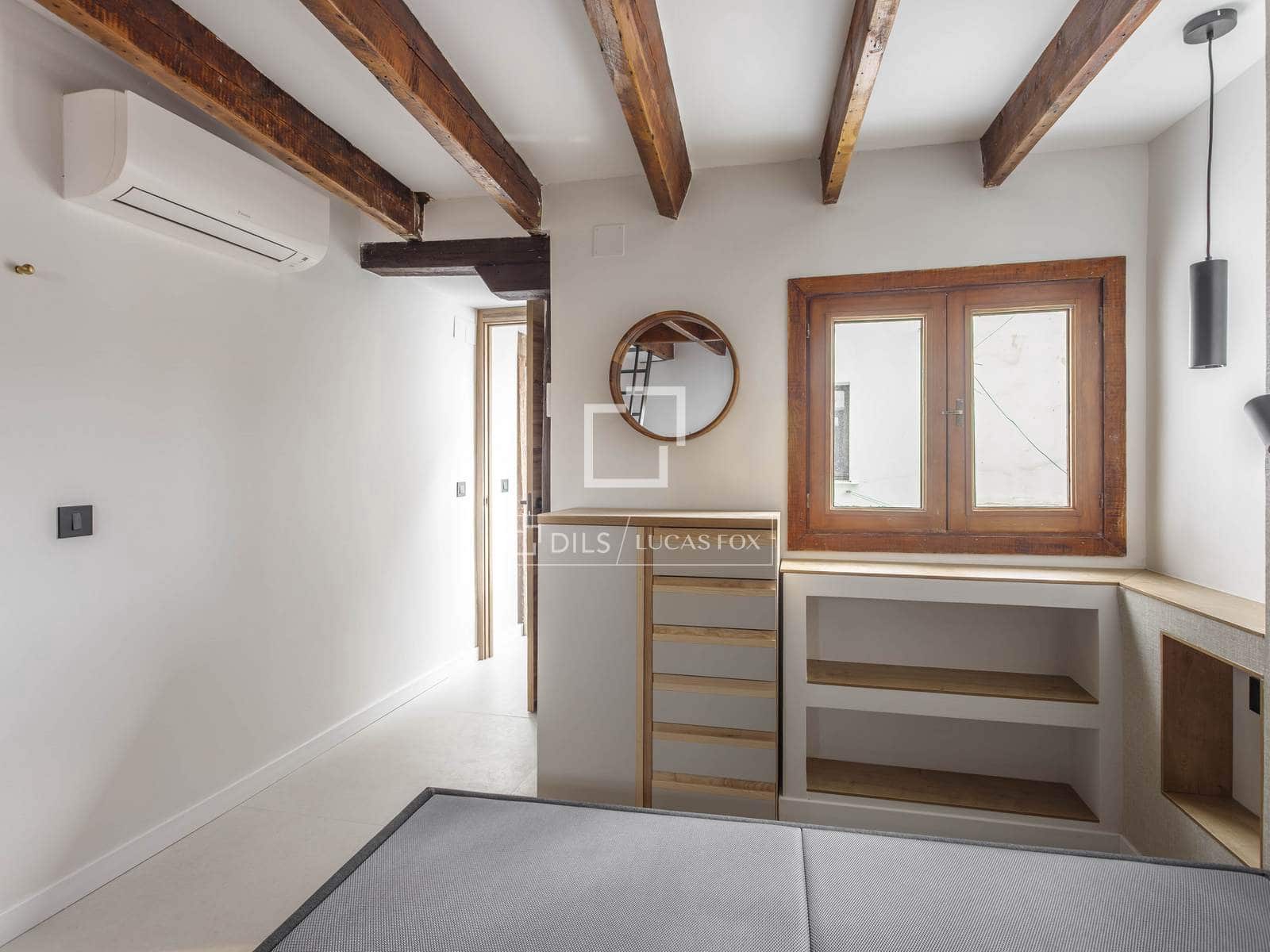 2 slaapkamer Appartement te huur in Madrid stad - € 2.600 (Ref: 9975914)