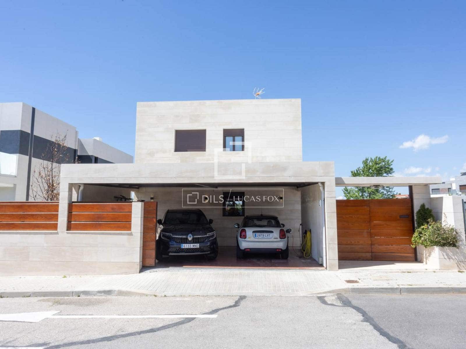 5 bedroom Finca/Country House for rent in Majadahonda with pool garage - € 8,500 (Ref: 9976394)