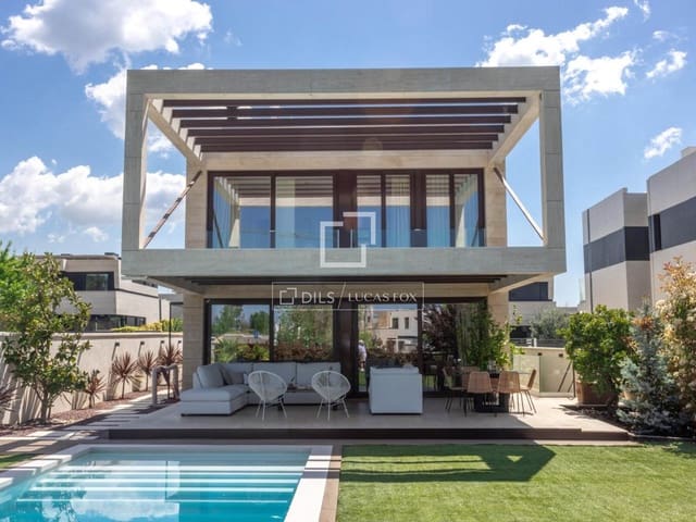 5 soverom Finca/Herregård til leie i Majadahonda med svømmebasseng garasje - € 8 500 (Ref: 9976394)