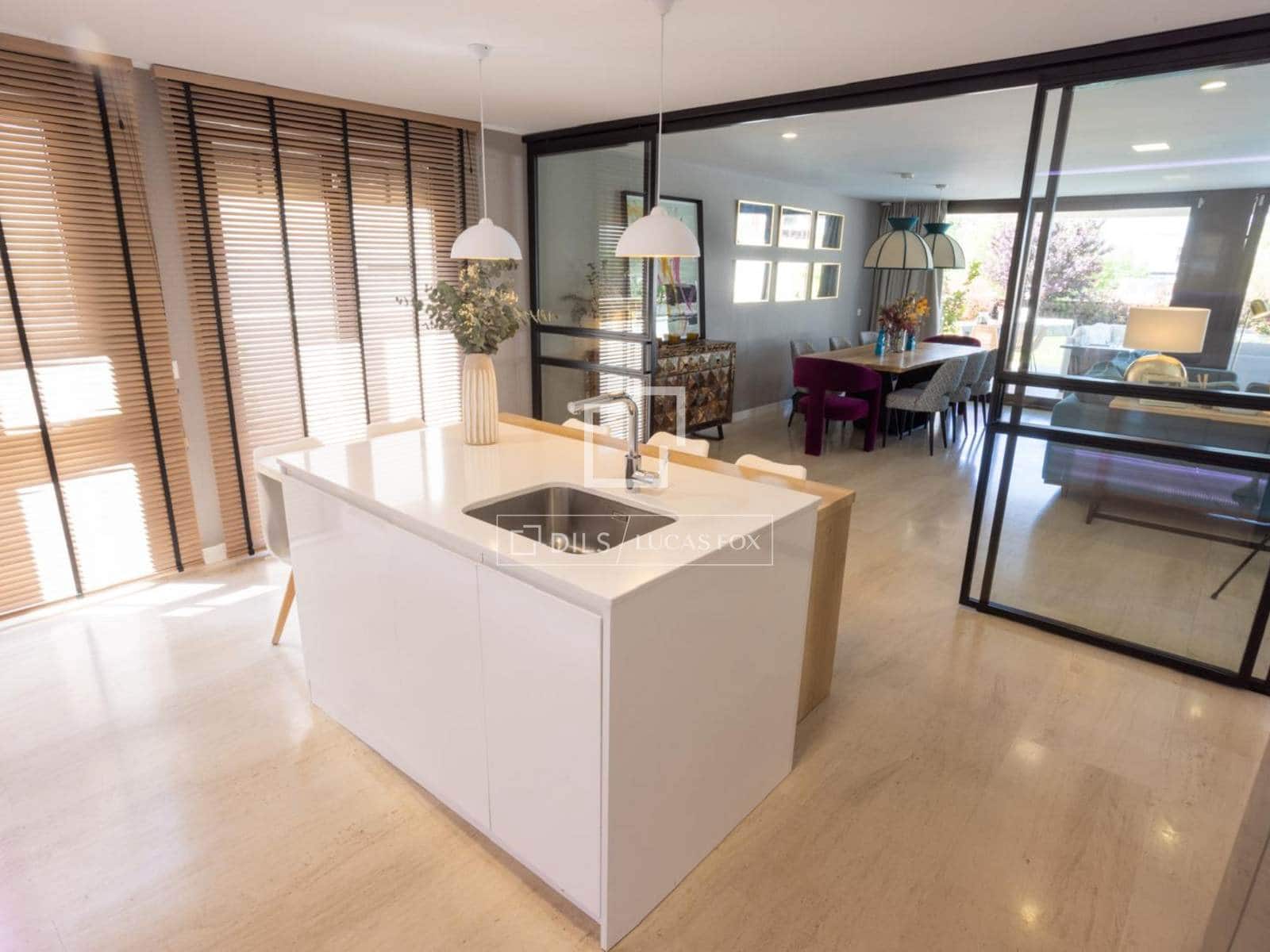 5 bedroom Finca/Country House for rent in Majadahonda with pool garage - € 8,500 (Ref: 9976394)