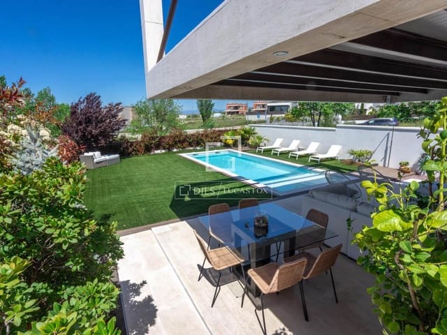5 soverom Finca/Herregård til leie i Majadahonda med svømmebasseng garasje - € 8 500 (Ref: 9976394)
