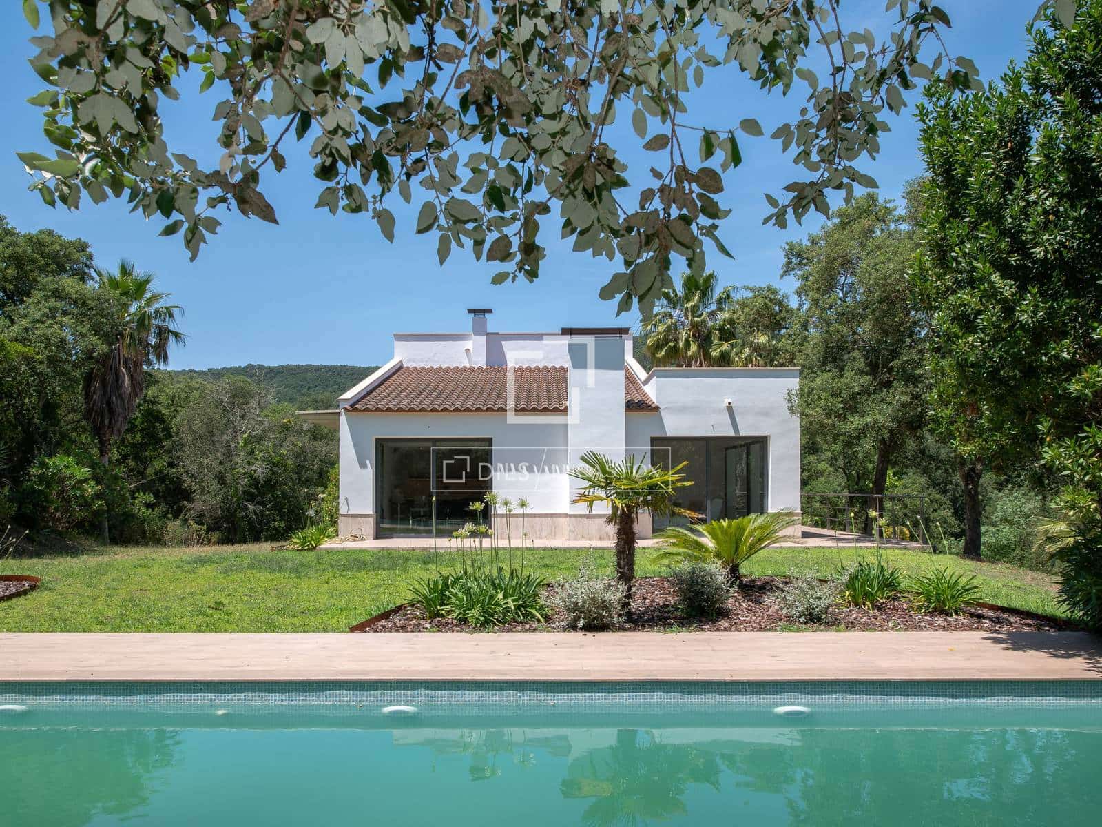3 soveværelse Villa til salg i Santa Cristina d'Aro med swimmingpool garage - € 925.000 (Ref: 9976395)
