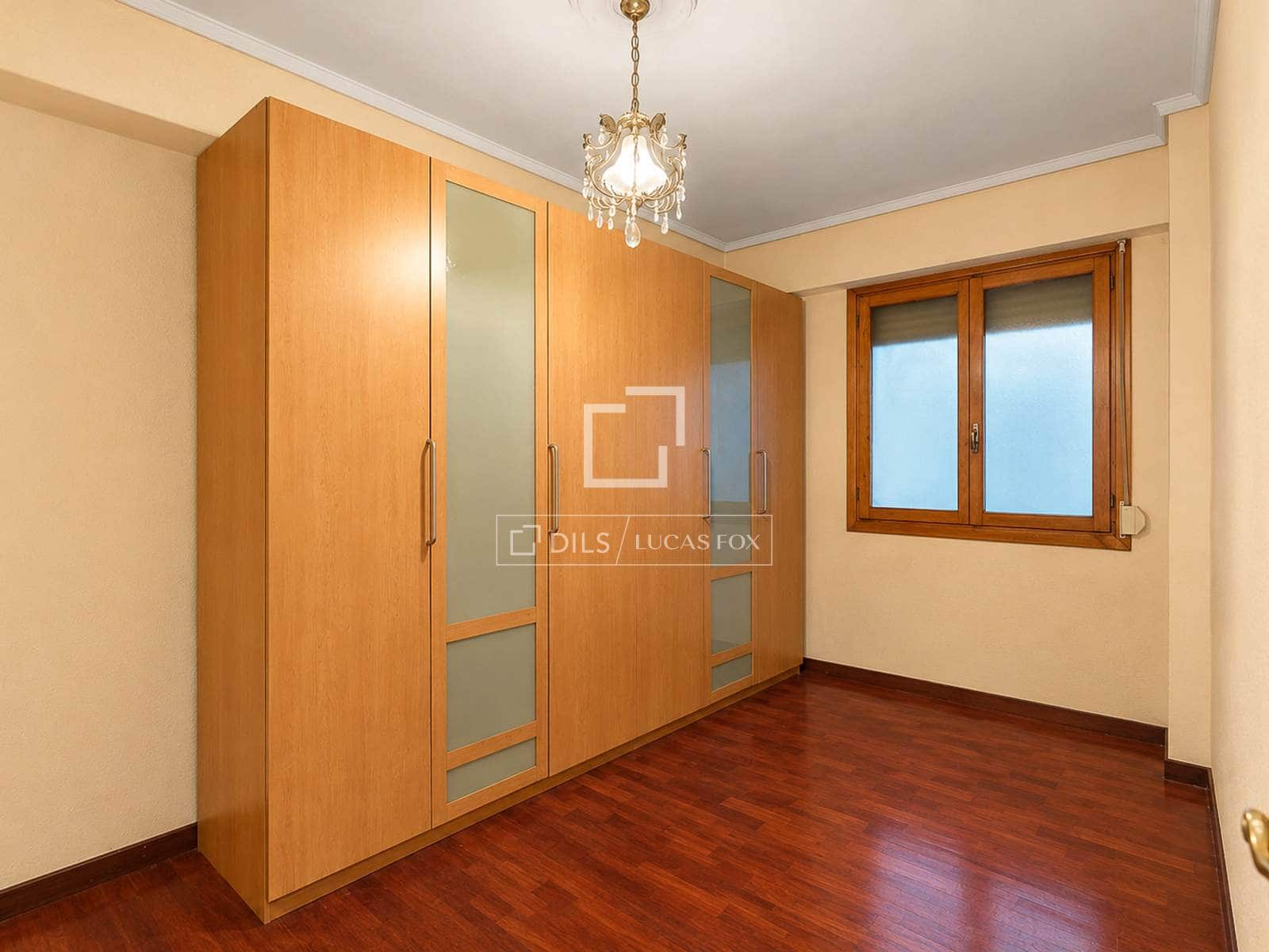 3 soveværelse Lejlighed til salg i Donostia-San Sebastian - € 540.000 (Ref: 9976396)