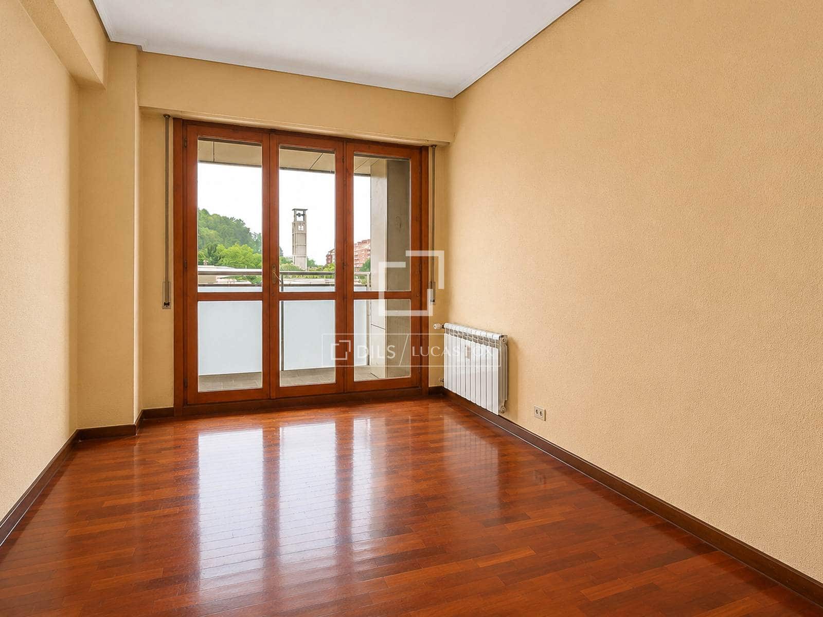 3 soveværelse Lejlighed til salg i Donostia-San Sebastian - € 540.000 (Ref: 9976396)