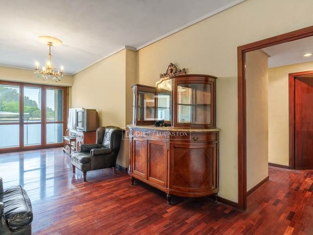 Apartamento de 3 habitaciones en Donostia-San Sebastián en venta - 540.000 € (Ref: 9976396)