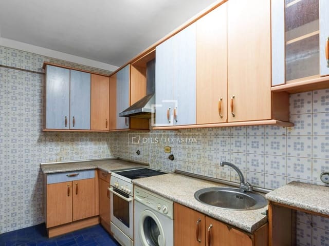 Apartamento de 3 habitaciones en Donostia-San Sebastián en venta - 540.000 € (Ref: 9976396)