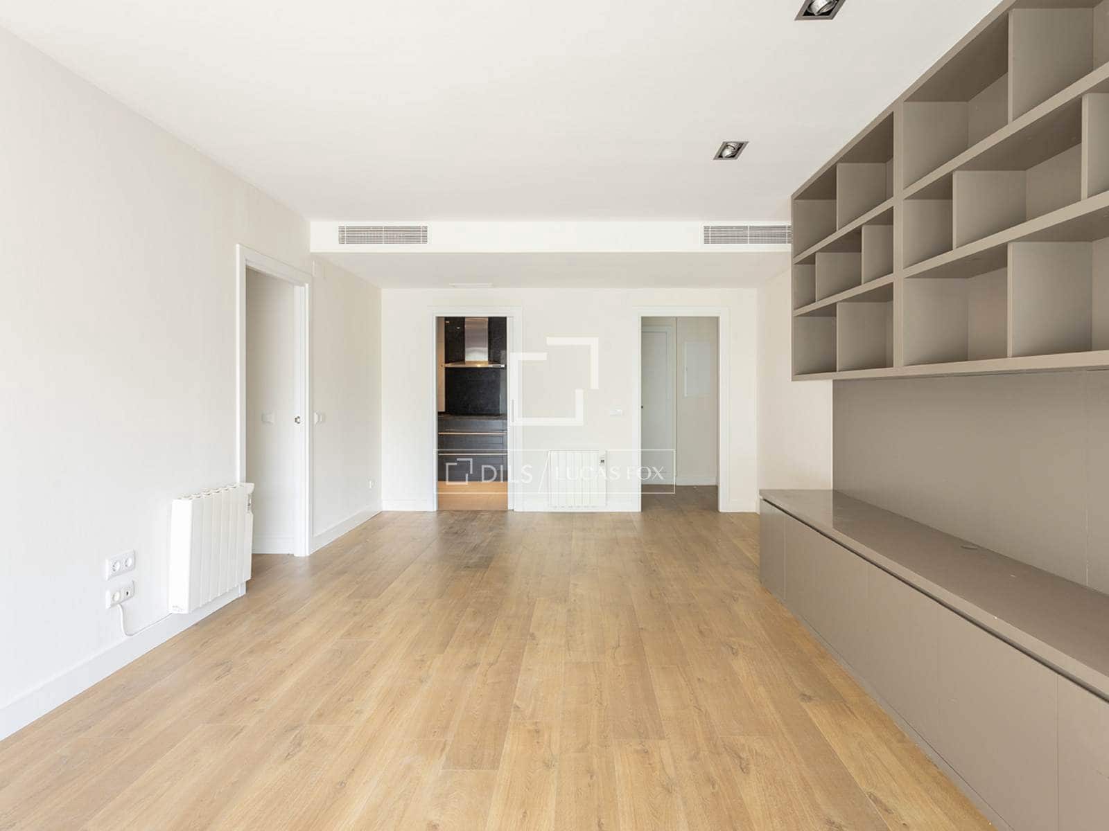 Apartamento de 3 habitaciones en Barcelona ciudad en venta con garaje - 950.000 € (Ref: 9976521)