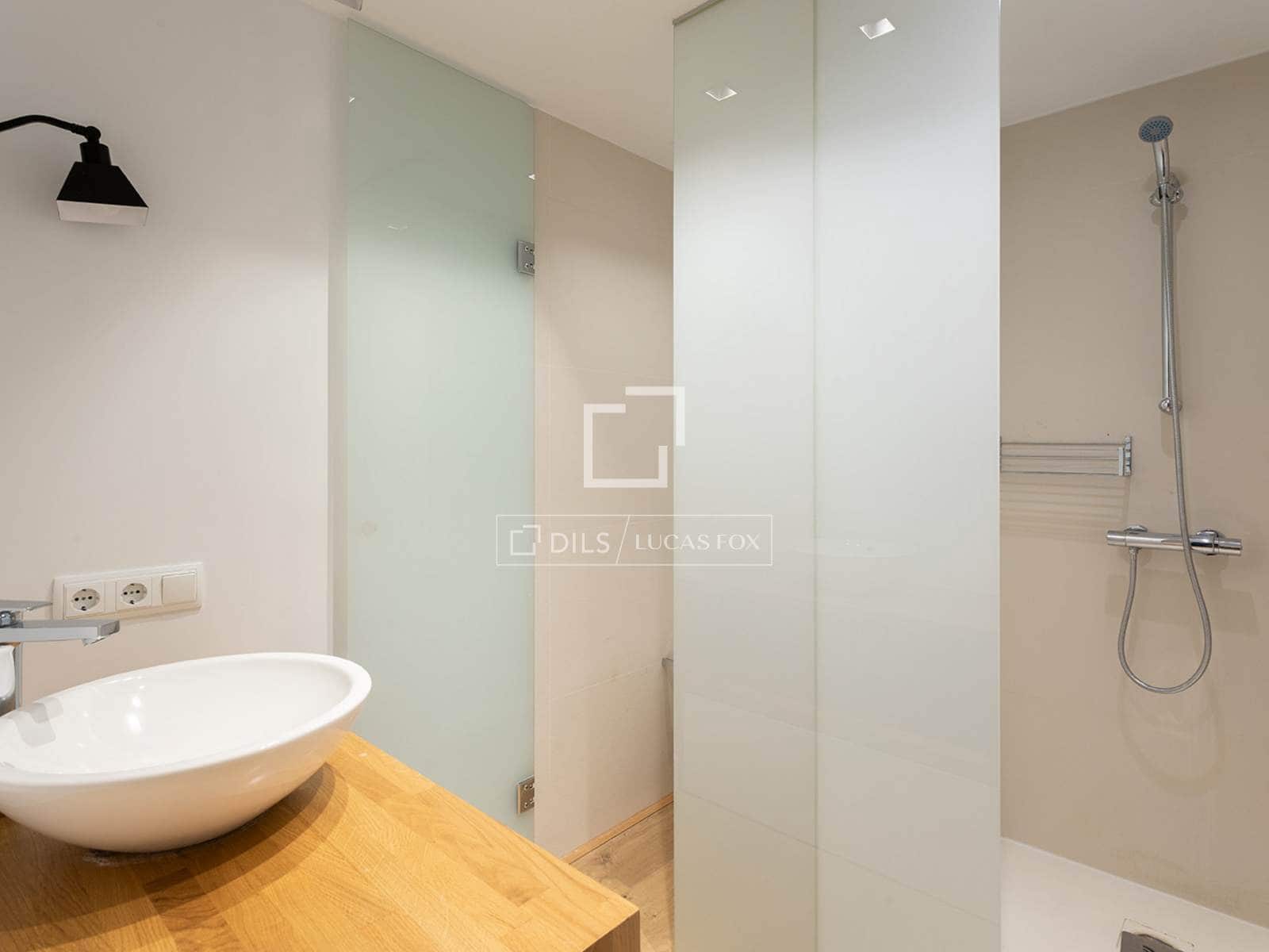 Apartamento de 3 habitaciones en Barcelona ciudad en venta con garaje - 950.000 € (Ref: 9976521)