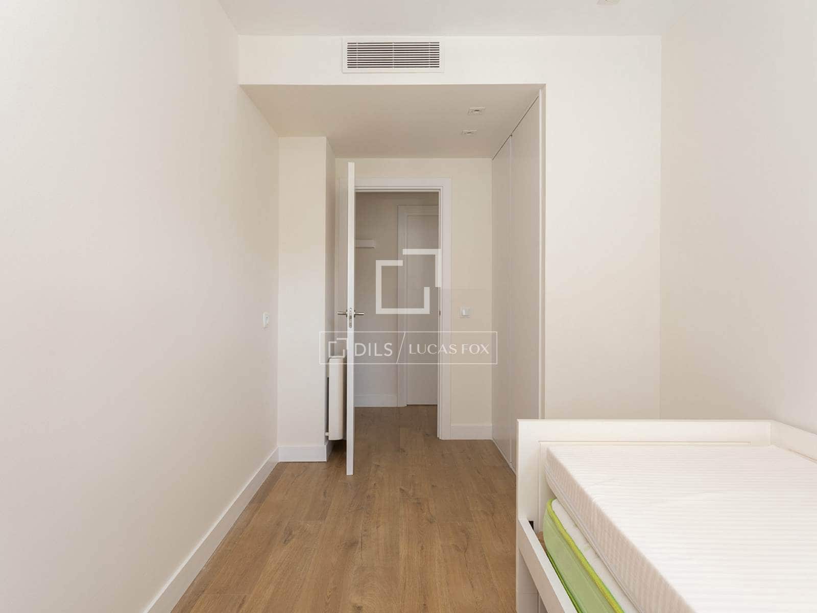 Apartamento de 3 habitaciones en Barcelona ciudad en venta con garaje - 950.000 € (Ref: 9976521)