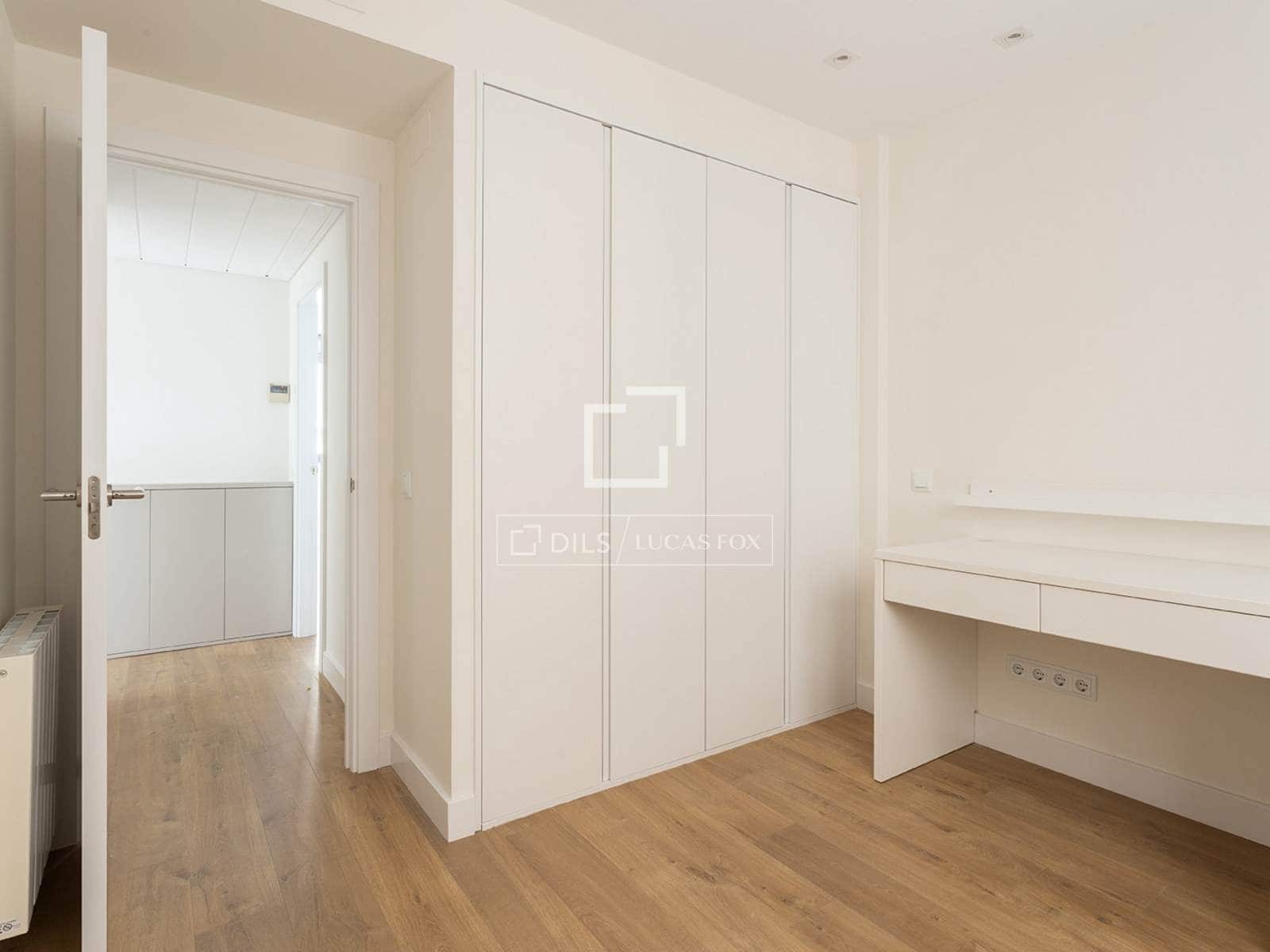 Apartamento de 3 habitaciones en Barcelona ciudad en venta con garaje - 950.000 € (Ref: 9976521)