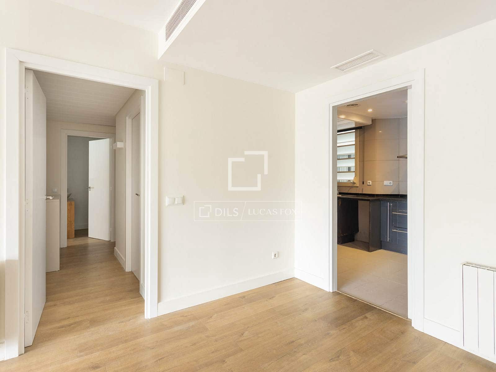 Apartamento de 3 habitaciones en Barcelona ciudad en venta con garaje - 950.000 € (Ref: 9976521)