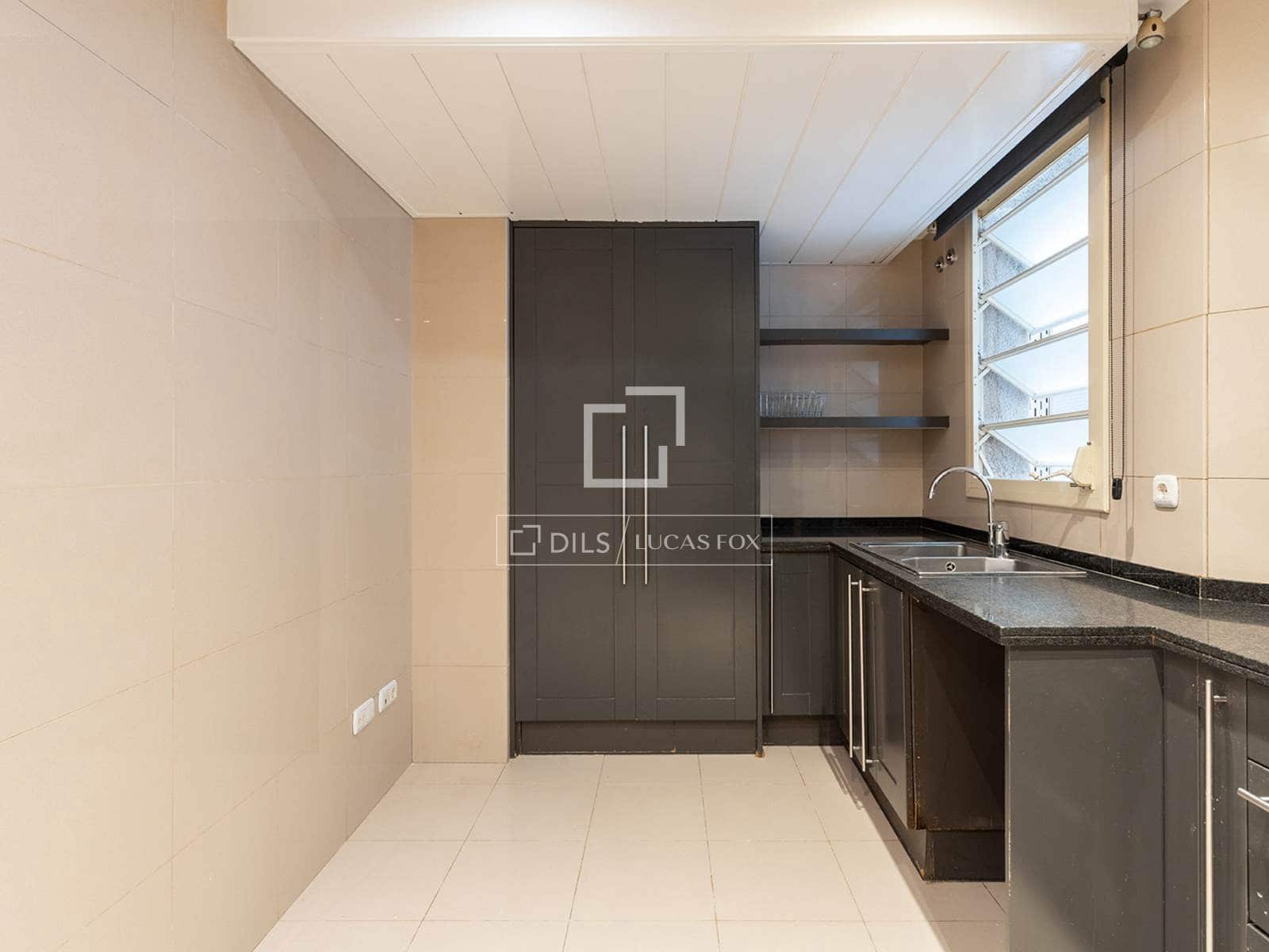 Apartamento de 3 habitaciones en Barcelona ciudad en venta con garaje - 950.000 € (Ref: 9976521)