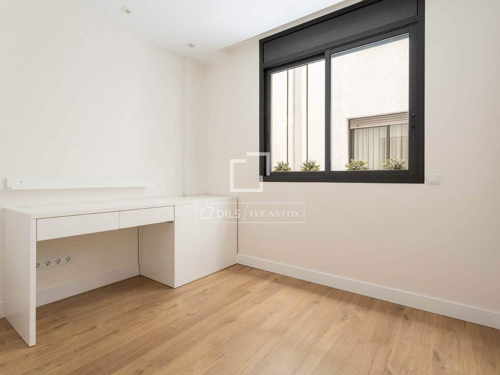 Apartamento de 3 habitaciones en Barcelona ciudad en venta con garaje - 950.000 € (Ref: 9976521)