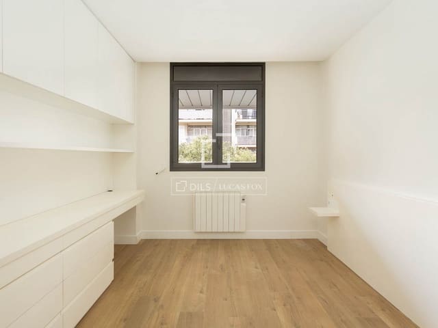Apartamento de 3 habitaciones en Barcelona ciudad en venta con garaje - 950.000 € (Ref: 9976521)