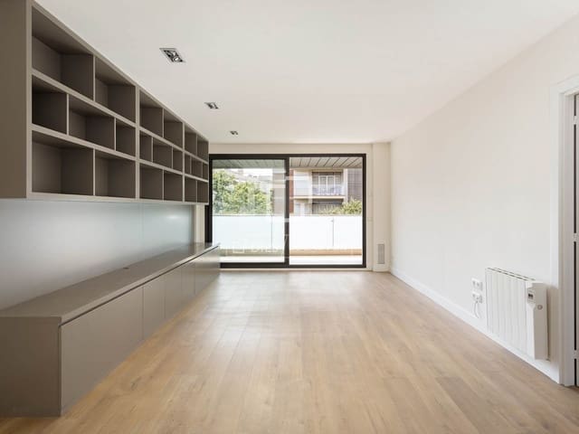 Apartamento de 3 habitaciones en Barcelona ciudad en venta con garaje - 950.000 € (Ref: 9976521)