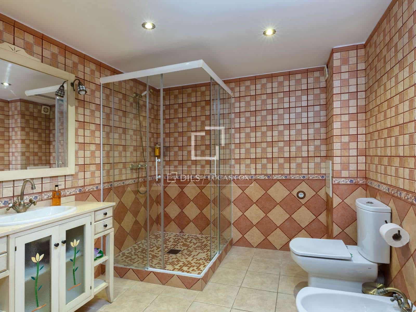 9 soveværelse Villa til salg i Empuriabrava med swimmingpool garage - € 2.870.000 (Ref: 9976522)