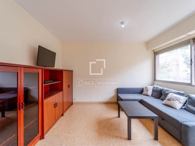4 sypialnia Apartament na sprzedaż w Miasto Walencja z garażem - 380 000 € (Ref: 9976523)