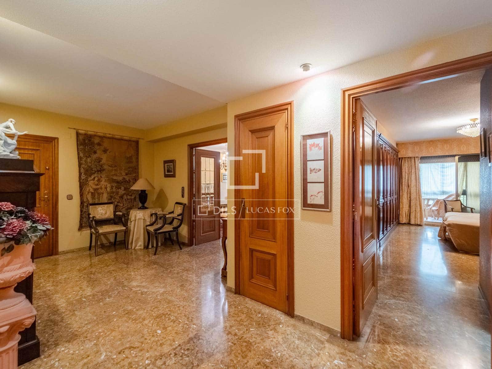 4 soveværelse Lejlighed til salg i Valencia by med garage - € 990.000 (Ref: 9977696)