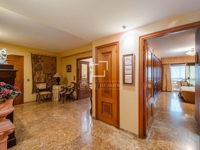 4 soveværelse Lejlighed til salg i Valencia by med garage - € 990.000 (Ref: 9977696)