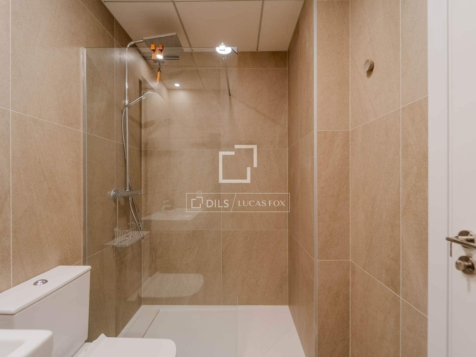 1 Zimmer Apartment zu vermieten in Valencia Stadt mit Garage - 1.800 € (Ref: 9977697)