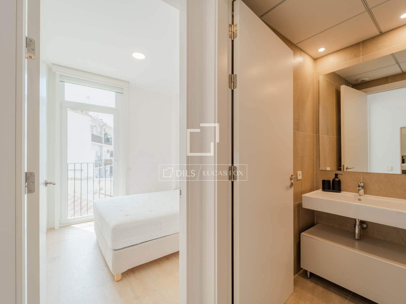 1 Zimmer Apartment zu vermieten in Valencia Stadt mit Garage - 1.800 € (Ref: 9977697)