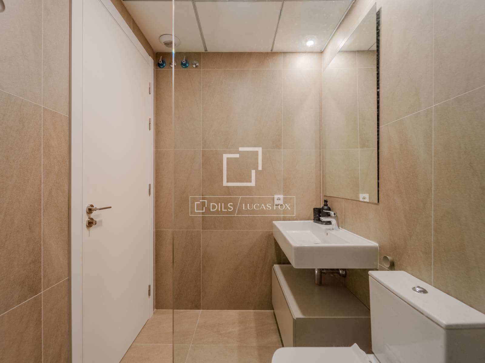 1 Zimmer Apartment zu vermieten in Valencia Stadt mit Garage - 1.800 € (Ref: 9977697)
