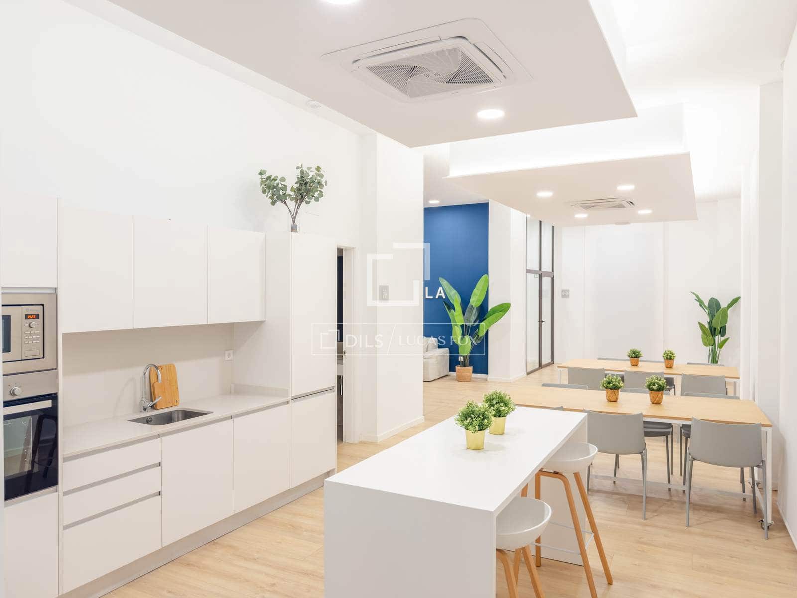 1 Zimmer Apartment zu vermieten in Valencia Stadt mit Garage - 1.800 € (Ref: 9977697)