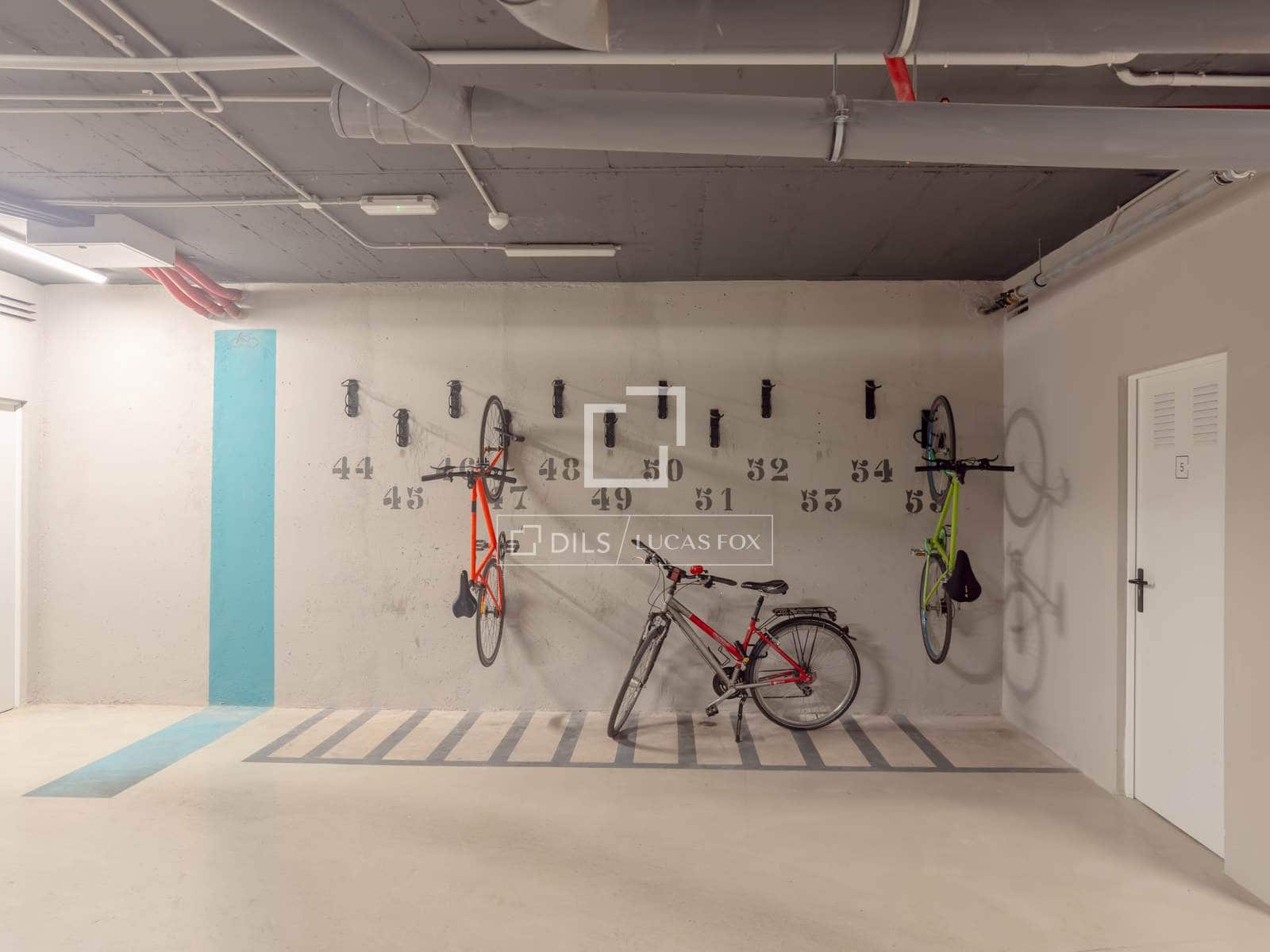 1 Zimmer Apartment zu vermieten in Valencia Stadt mit Garage - 1.800 € (Ref: 9977697)