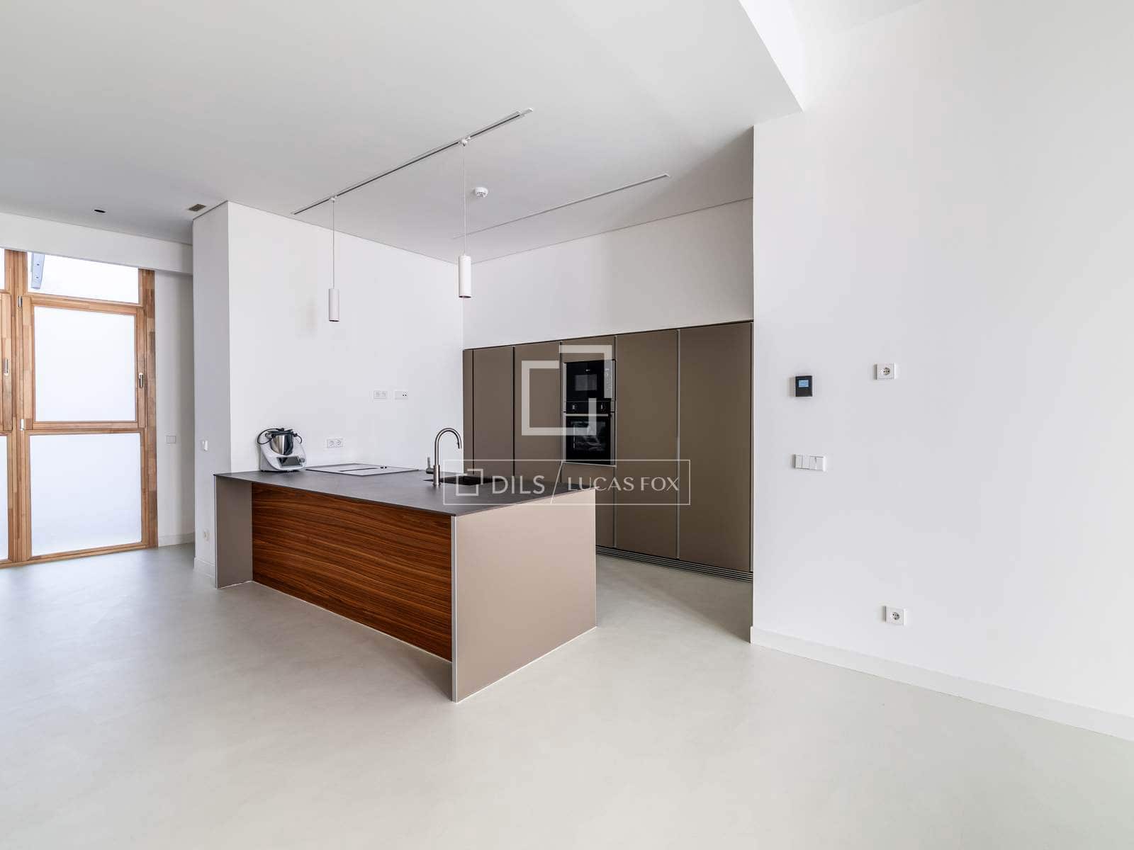 2 Zimmer Apartment zu verkaufen in Madrid Stadt mit Pool Garage - 1.400.000 € (Ref: 9977874)