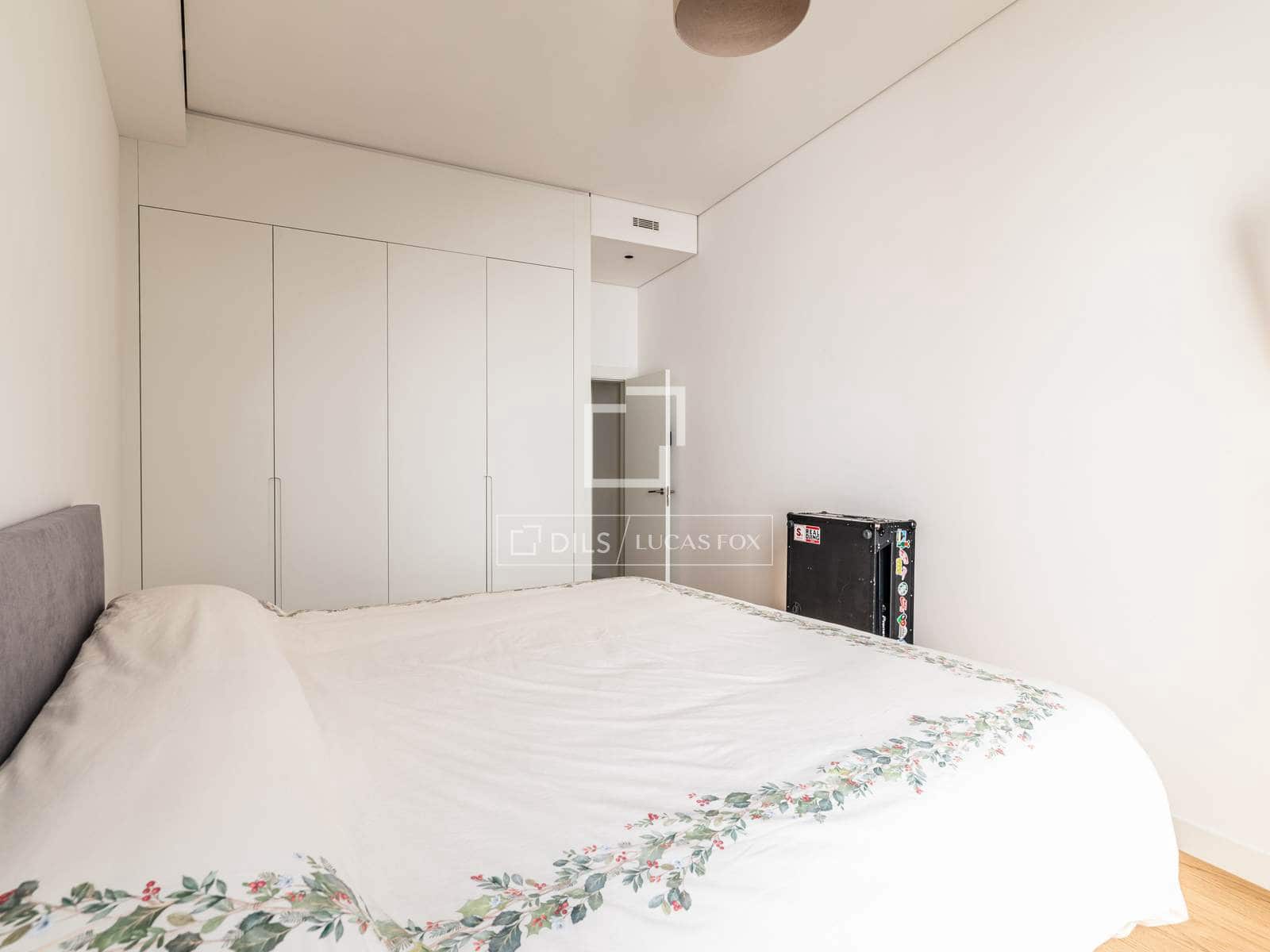 2 Zimmer Apartment zu verkaufen in Madrid Stadt mit Pool Garage - 1.400.000 € (Ref: 9977874)