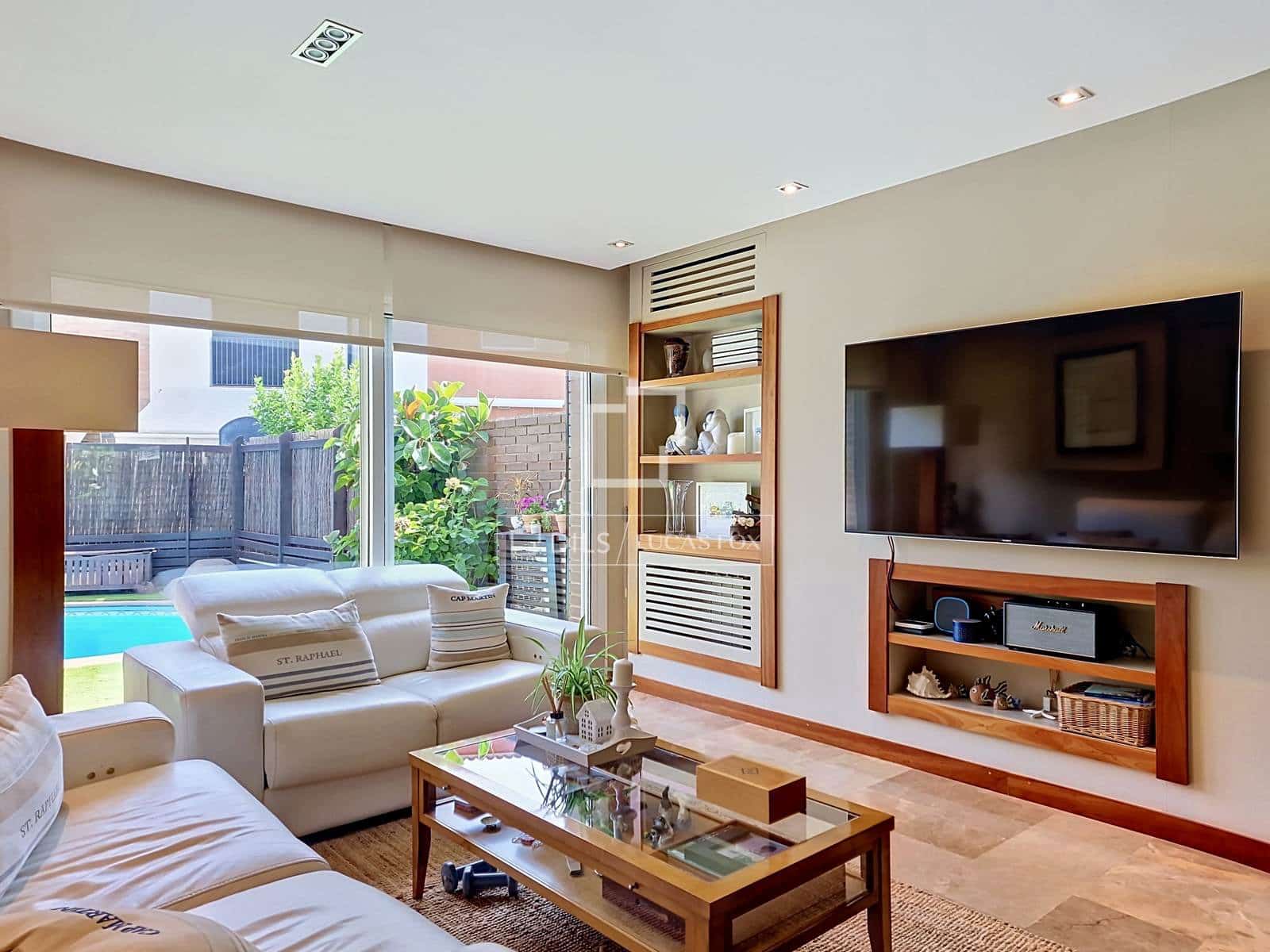 3 slaapkamer Villa te koop in Vilanova i la Geltru met zwembad garage - € 615.000 (Ref: 9977877)
