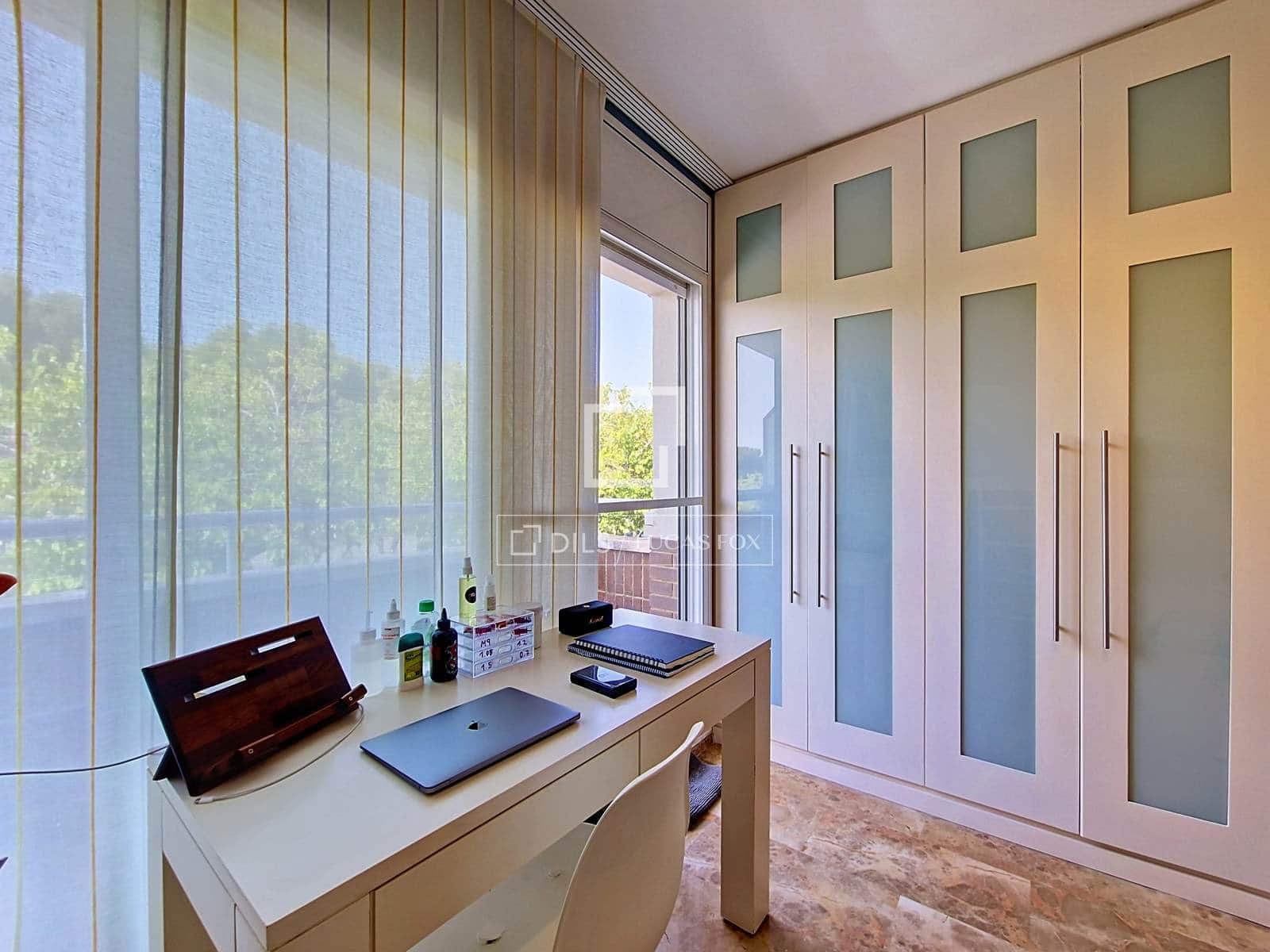 3 slaapkamer Villa te koop in Vilanova i la Geltru met zwembad garage - € 615.000 (Ref: 9977877)