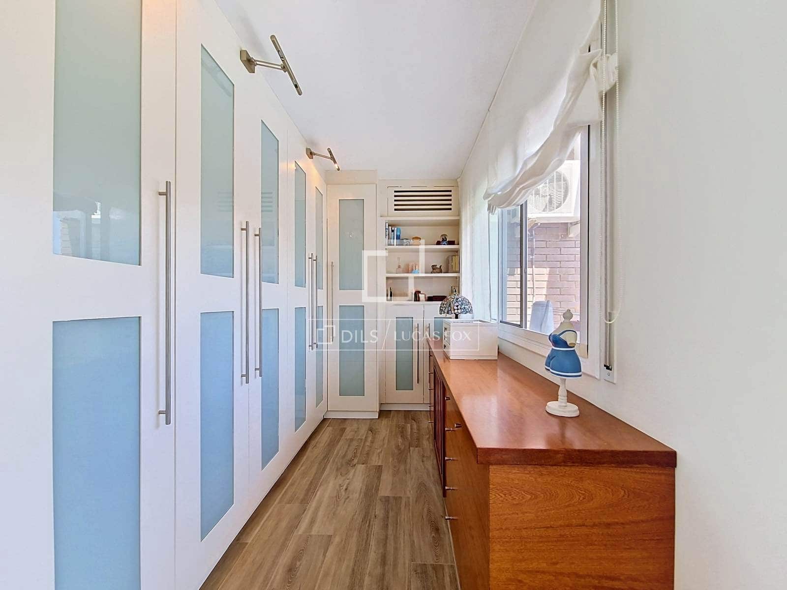 3 slaapkamer Villa te koop in Vilanova i la Geltru met zwembad garage - € 615.000 (Ref: 9977877)
