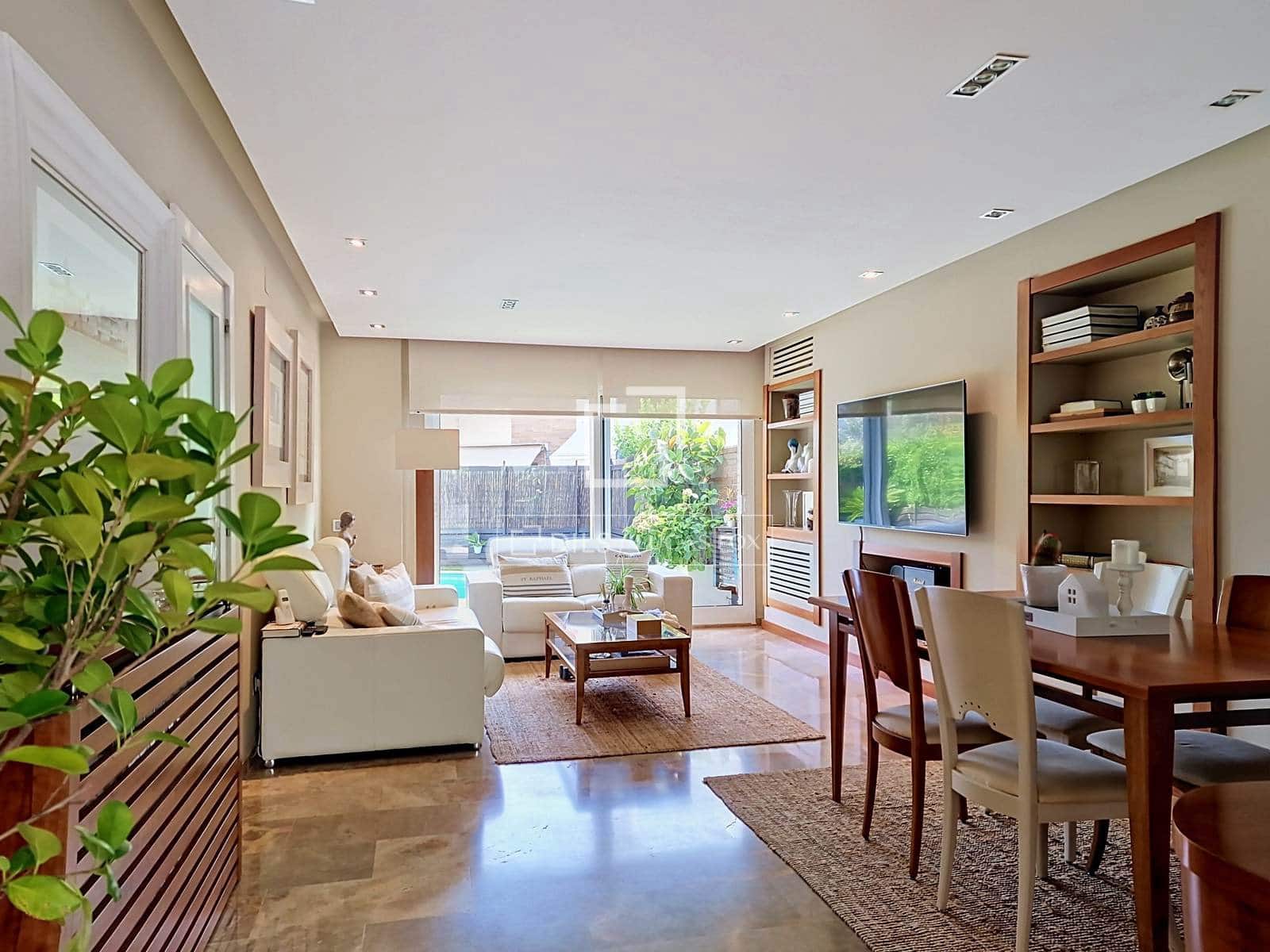 3 slaapkamer Villa te koop in Vilanova i la Geltru met zwembad garage - € 615.000 (Ref: 9977877)