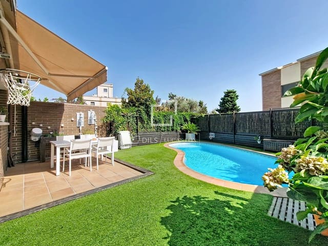 3 slaapkamer Villa te koop in Vilanova i la Geltrú met zwembad garage - € 615.000 (Ref: 9977877)