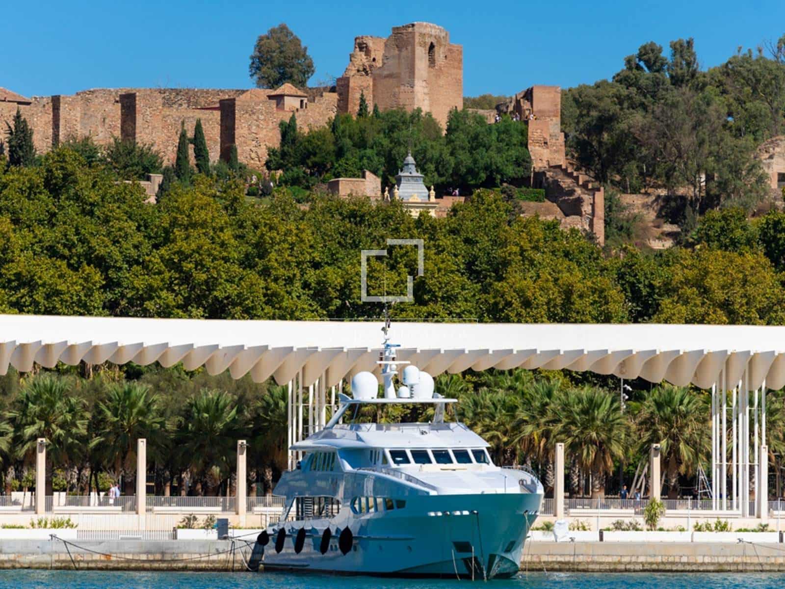 Terrain à Bâtir à vendre à Malaga ville - 300 000 € (Ref: 9977878)