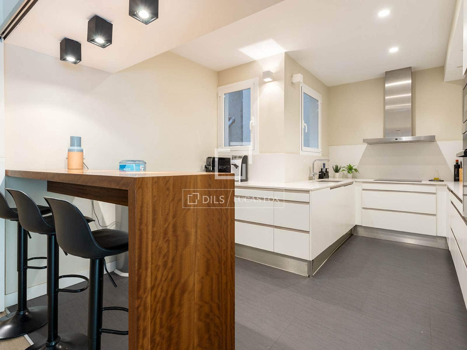 Apartamento de 3 habitaciones en Barcelona ciudad en venta - 1.150.000 € (Ref: 9977950)